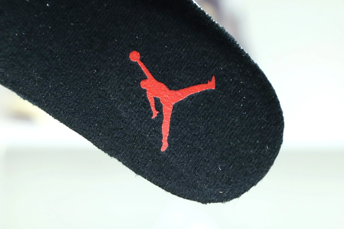 11 LOW BRED AIR WHITE JORDAN 0128